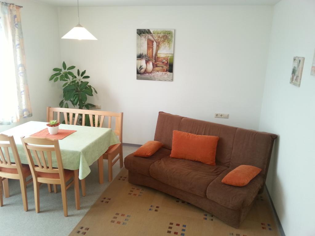 Ferienwohnung Taubertal Familie Arold Creglingen Exterior photo